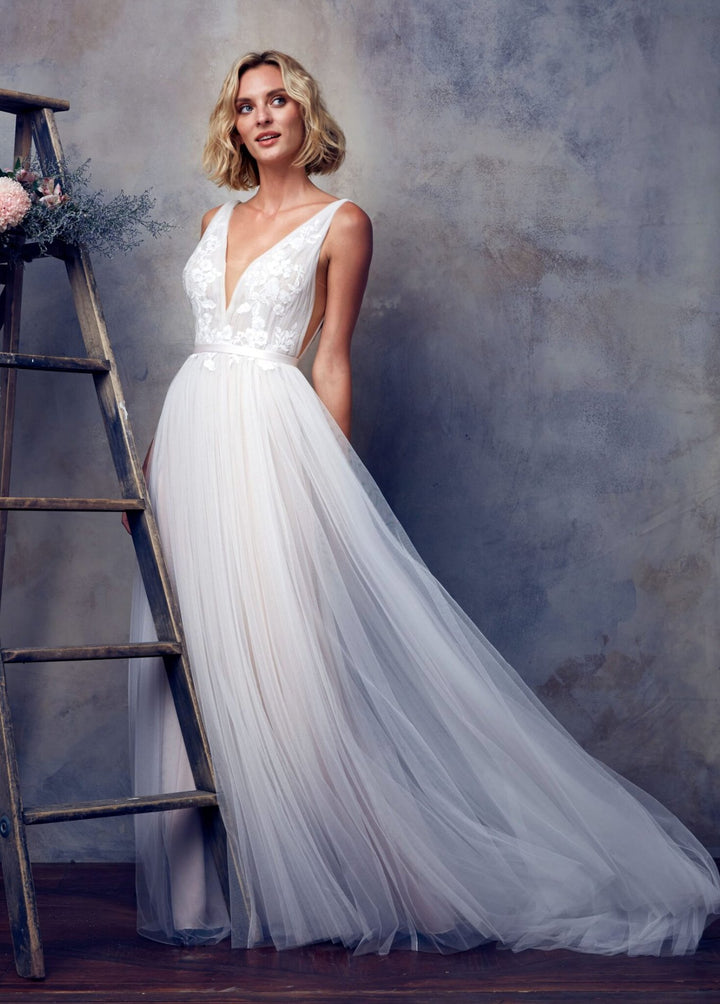 V-Neckline Soft Tulled Lace Gown - Bride-to-Be Outlet